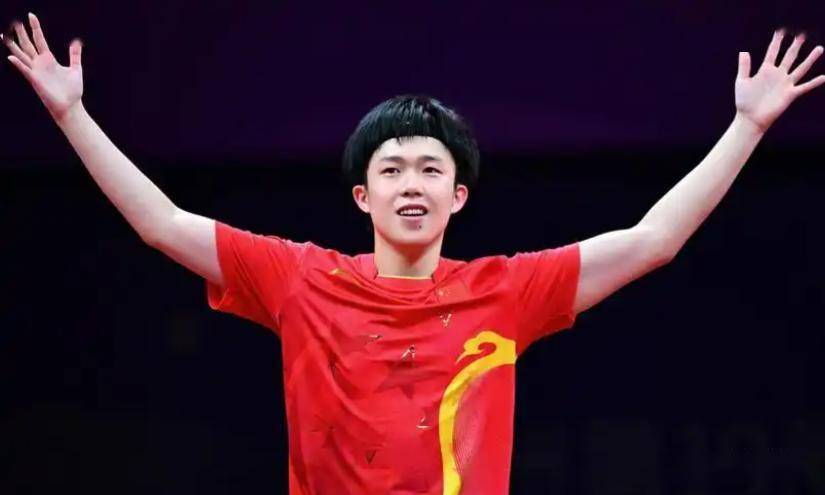 乒乓球亚洲杯最新战报！王楚钦4-2力克周启豪，晋级男单四强